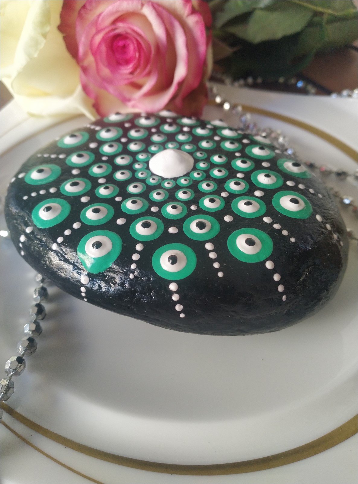 Green Eyes Mandala Stone