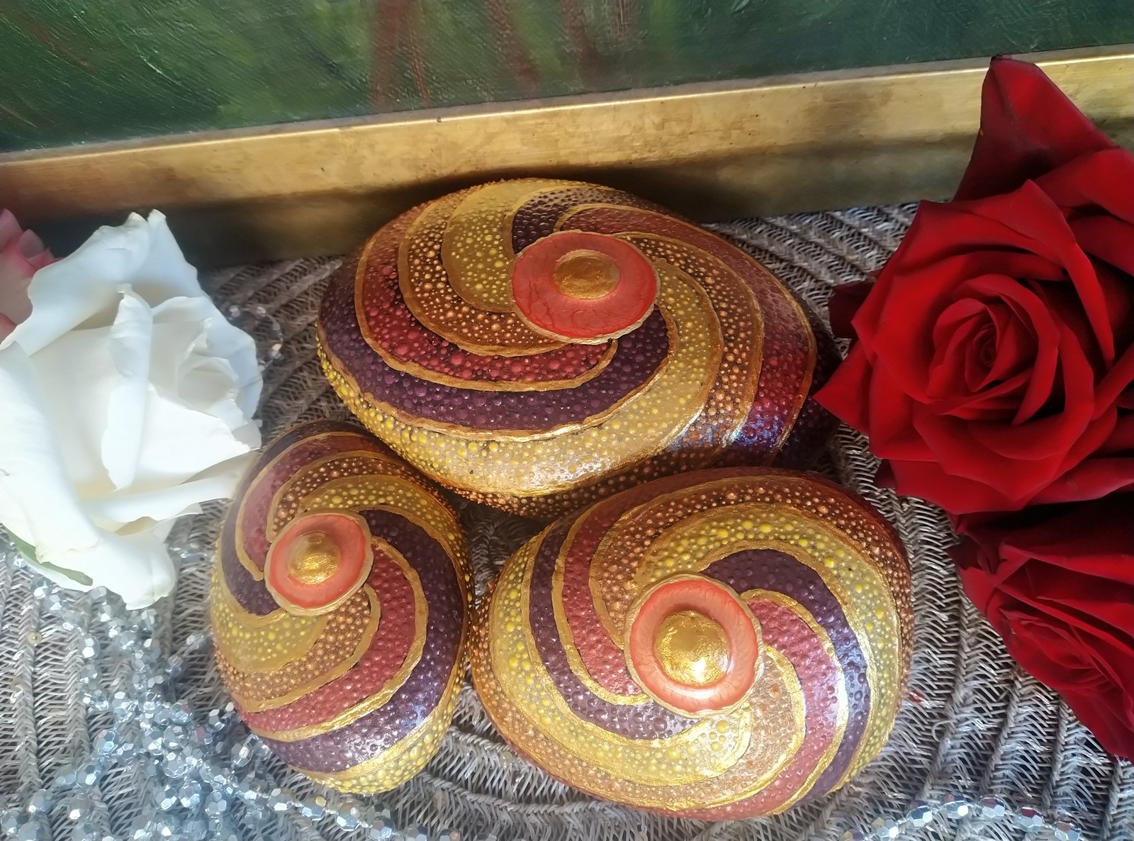 Ruby Gold Spiral Stones